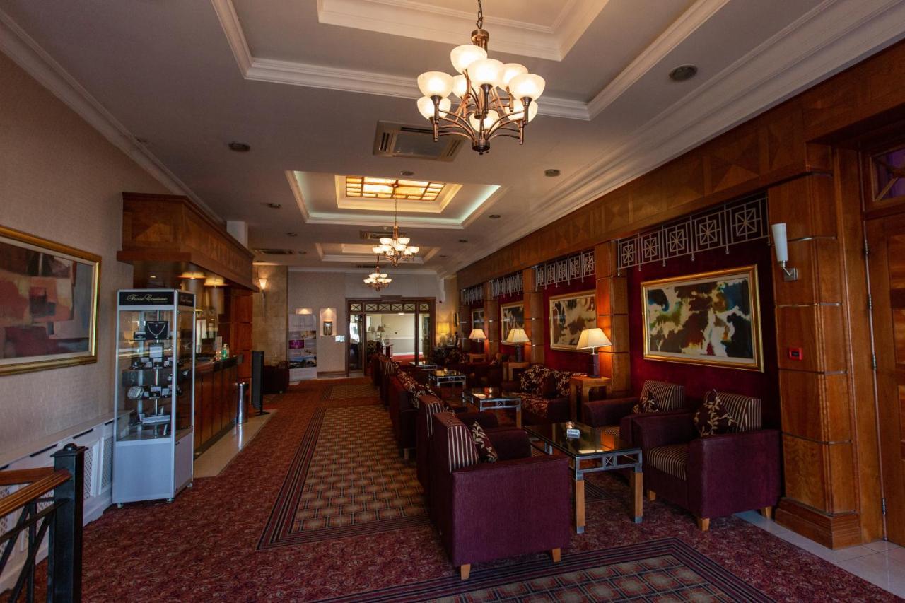 Hamlet Court Hotel Johnstown Bridge Zewnętrze zdjęcie